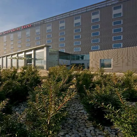 Hilton Garden מלון