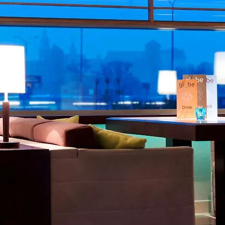 Hilton Garden מלון 4*