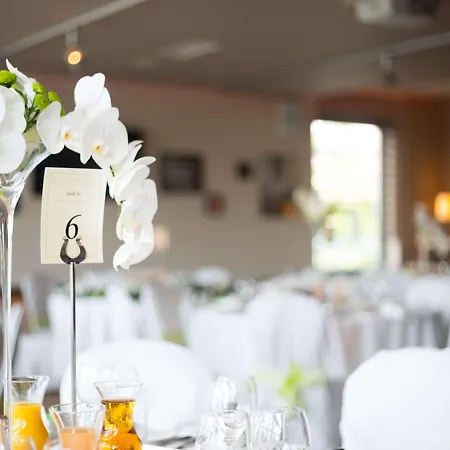 Ξενοδοχείο Hilton Garden