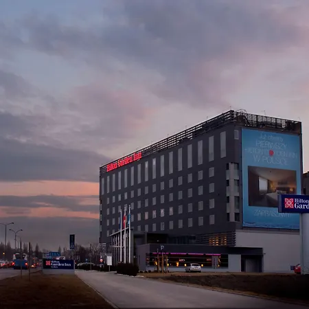 Отель Hilton Garden 4*