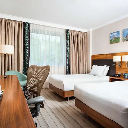Hilton Garden Ξενοδοχείο 4*