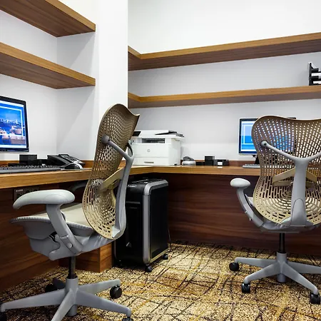 Hilton Garden Ξενοδοχείο