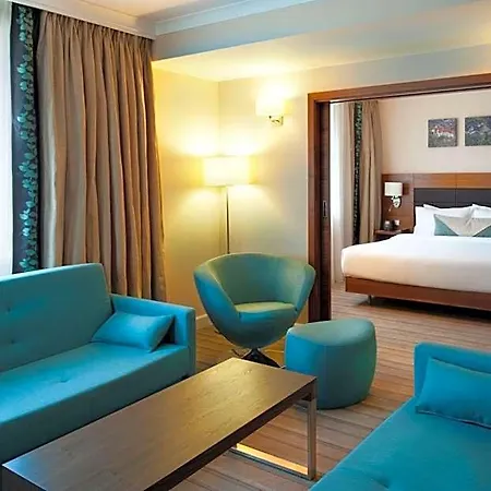Hilton Garden